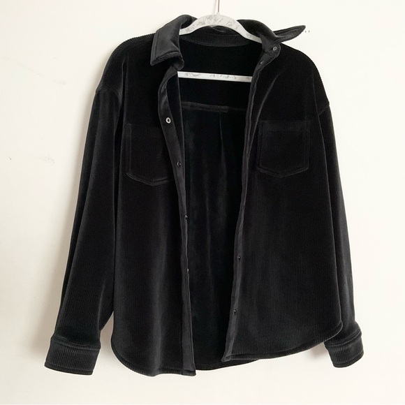 Alo Yoga Ribbed Velour Mountain Side Shacket Black XS - Picture 6 of 9